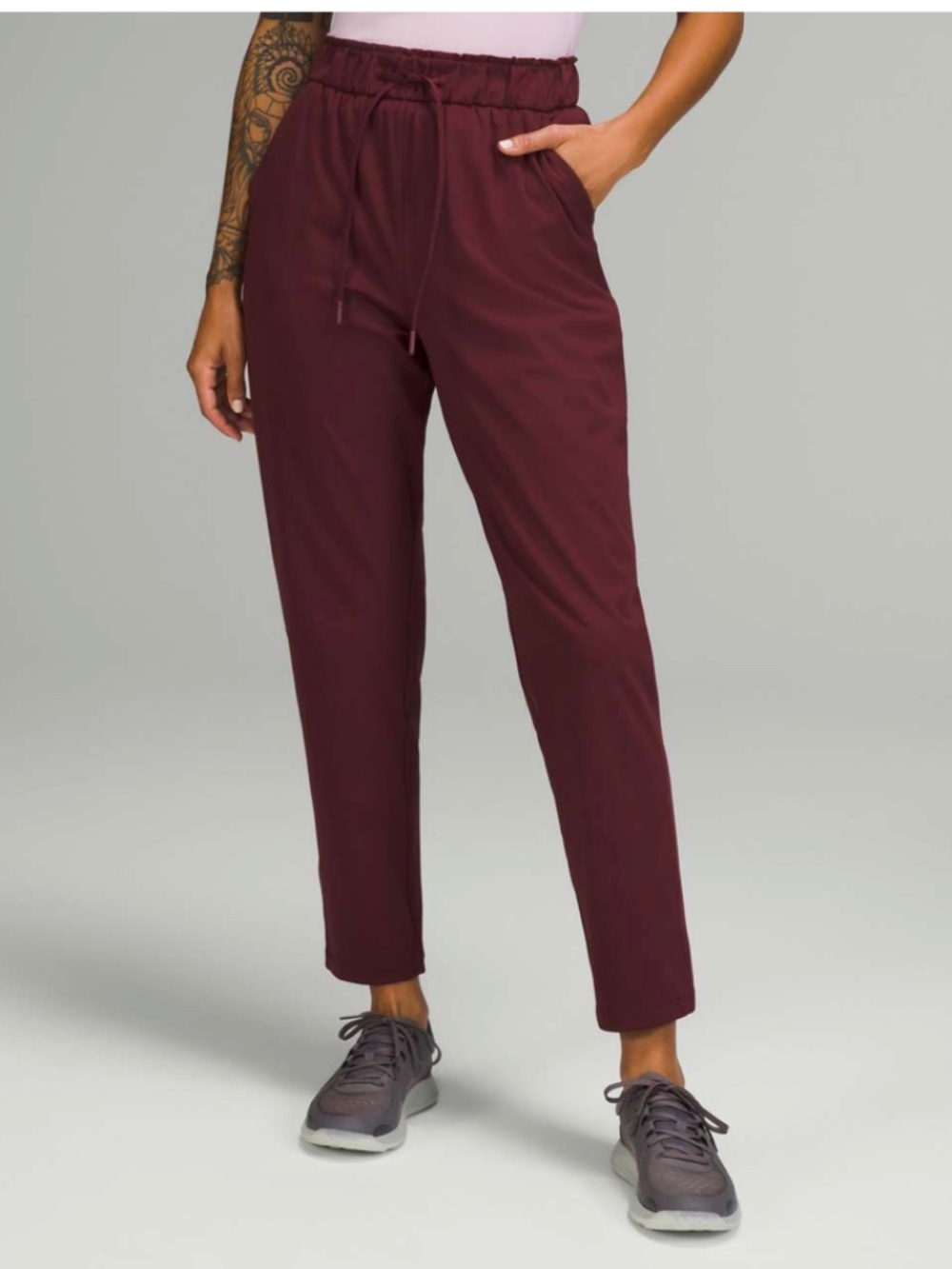 LULULEMON Stretch High Rise Pant 7/8 Red Merlot Size 6